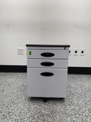 3-Drawer Mobile File Cabinet-cover