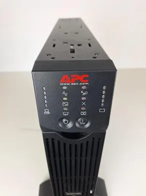 APC SURT1000XLI Smart-UPS