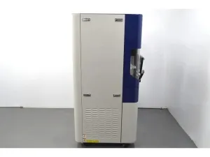 Bruker Berkeley Lights Beacon CAS 2.4 Premium Optofluidic Single-Cell Analysis System with Fluidics Station, 3 of 36