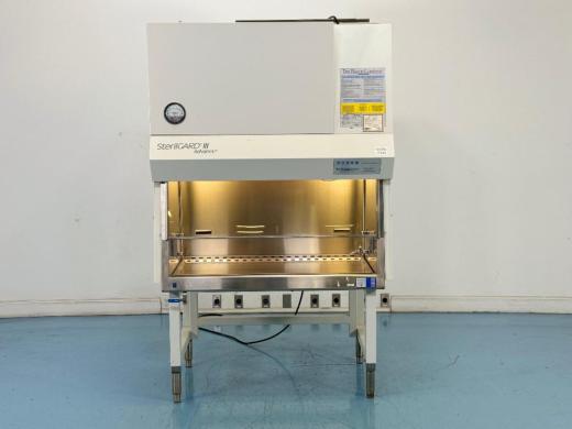 Baker SterilGARD III Advance 4' Class II Biosafety Cabinet-cover