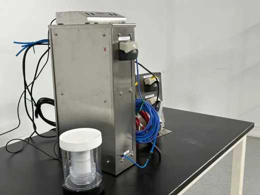 Univercells Scale-X Hydro 02006803 Single-Use Bioreactor with 2mag MIXcontrol XL Stirrer Controller