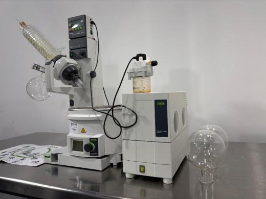 Buchi R-200 Rotary Evaporator with Integrated Vacuum and Digital Control-cover