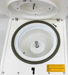 Helmer UltraCW II Automated Cell Washing System with Touchscreen Interface, 3 of 12