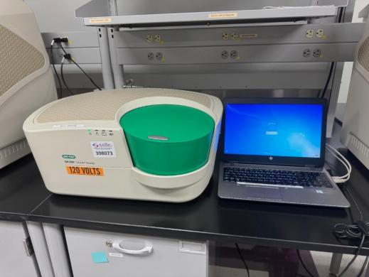 Bio-Rad QX200 Droplet Digital PCR Droplet Reader for Molecular Diagnostics-cover