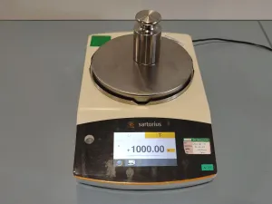 Sartorius Quintix 1102 1CFR Precision Balance, 5 of 11