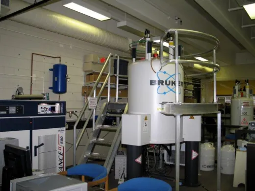 Bruker AVANCE