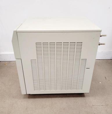 Thermo Electron Neslab Merlin M100 Recirculating Chiller Lab
        NOTE - THIS IS A SPARES/REPAIRS ITEM-cover