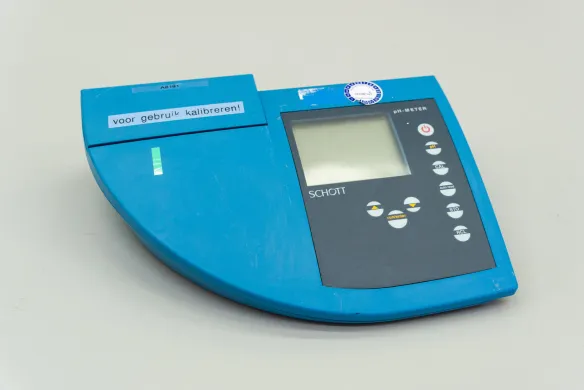 Schott CG 843 Compact pH Meter