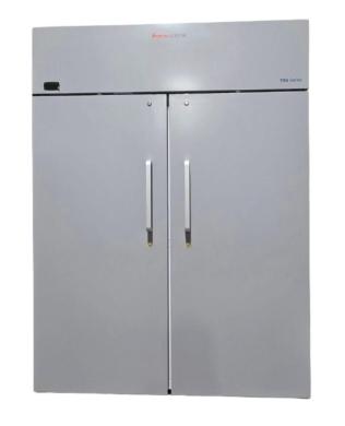 Thermo Scientific TSG5005SA Solid Door Laboratory Refrigerator 3-7°C, 51.1 Cu Ft Capacity-cover
