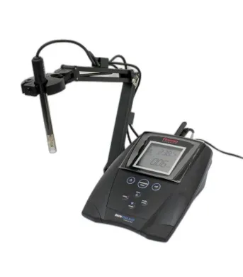 Thermo Scientific Orion Star A112 Benchtop Conductivity and pH Meter