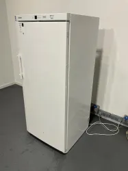 LIEBHERR G5216 Index 21B / 001 Laboratory-Grade Biomedical Freezer, 2 of 3