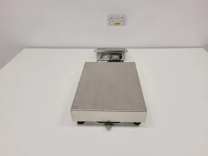 Minebea Intec Medrics 1 MW1P1E-60ED-I-V1 Precision Analytical Balance, 10 of 17