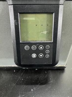 PolyScience WB10 Digital Water Bath with Precision Temperature Control-cover