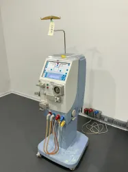 Gambro AK-96 Hemodialysis Machine with Touchscreen Control Panel, 3 of 4
