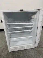 Thermo Undercounter Laboratory Refrigerator for Controlled Refrigerated Storage, 3 of 4