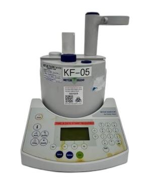 Mettler Toledo Titrator DL38 for Precise Water Determination in Samples-cover