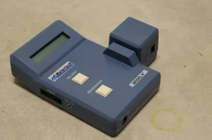 Metertech Model 6+ Mini Photometer for ELISA and general photometric analysis, 3 of 4