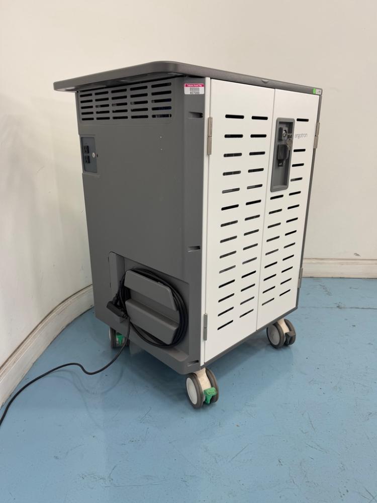 Ergotron Ergite-016 Mobile Charging Cart with Lockable Doors and Ventilation