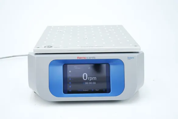 Thermo Scientific Solaris MaxQ 2000 Orbital Shaker with SK200 Platform, 25 mm Orbit