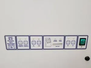 Labcaire SC12R Recirculating Class II Safety Cabinet, 4 of 25