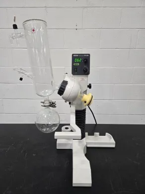 BUCHI Rotovapor R-124 Rotary Evaporator with Adjustable 20-240 RPM Speed