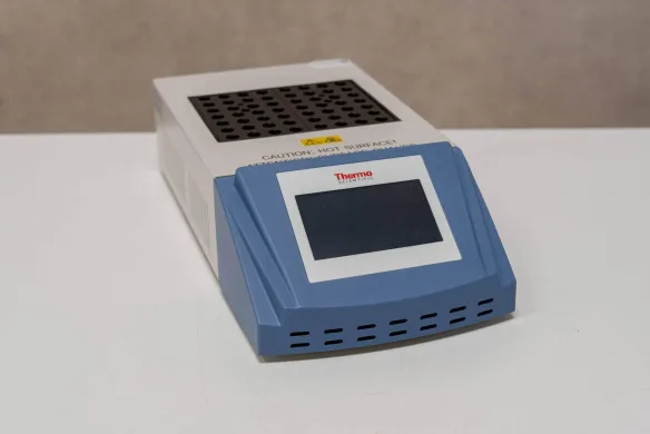 Thermo Scientific Touch Screen Dry Bath Block Heater