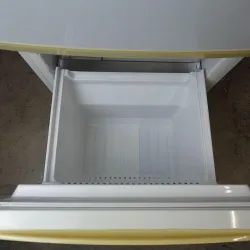 Sharp SJ-17J-H 165 L Non-CFC Refrigerator-Freezer, 2-Door, 2005 Model, 7 of 8