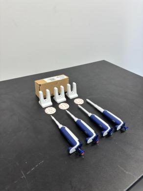 Mettler Toledo RAININ Pipet-Lite XLS Four-Piece Manual Pipette Set-cover