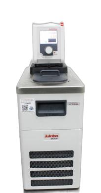Julabo Dyneo DD 300F Refrigerated Circulator Chiller Heater -25 to +200°C, 2 kW Capacity-cover