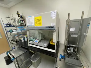 Labconco Purifier SinglePass Class I Safety Enclosure for Hazardous Material Containment, 3 of 5