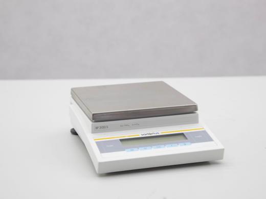 Sartorius BP 3100S Analytical Precision Balance for Laboratory Weighing-cover