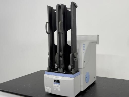 PerkinElmer EnVision 2102 Multilabel Microplate Reader for Biochemical and Cell-Based Assays-cover