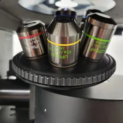 Olympus IX71 Inverted Microscope with Fluorite Objectives, Phase Contrast, and Fluorescence, 4 of 8