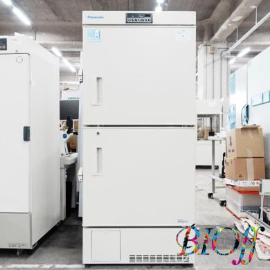 Panasonic MDF-U538D -20 °C Biomedical Freezer, 479 L Dual-Chamber Laboratory Freezer-cover