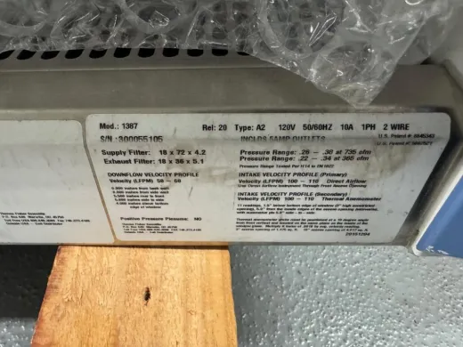 Thermo Scientific 1300 Series A2 Class II Biosafety Cabinet 6' Work Area