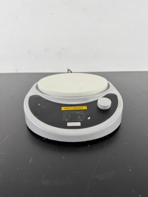 Thermo Scientific RT Touch 22 Digital Magnetic Stirrer with Temperature Control-cover