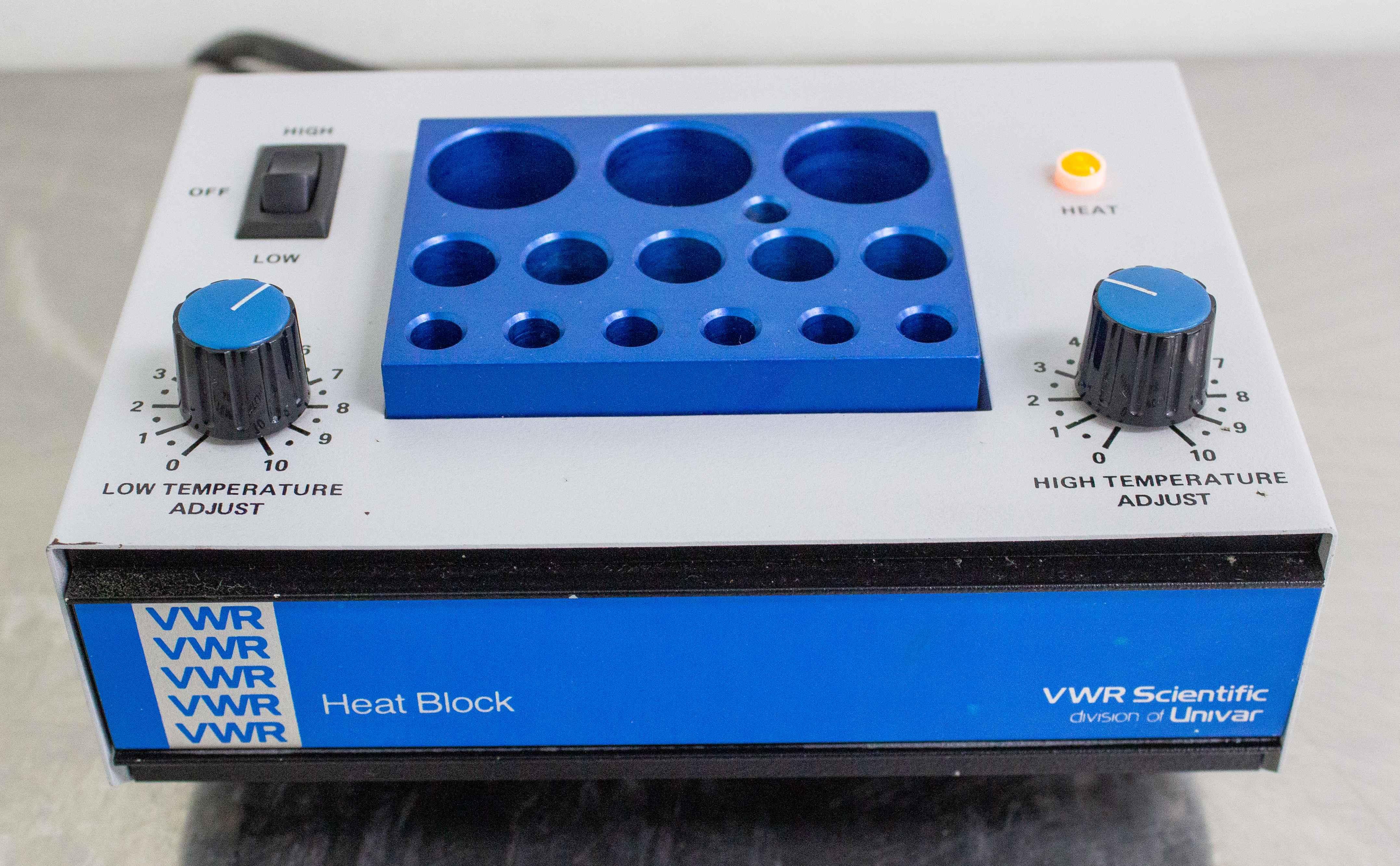 VWR Laboratory Dry Bath Heat Block 13259-005 with 5°C to 150°C Temperature Range and ±2°C Stability