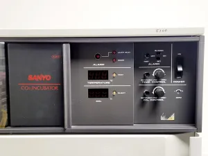Sanyo CO2 Incubator Model MCO 96 for Controlled Cell Culture Environments, 9 of 10