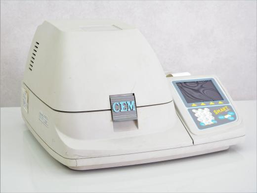 CEM Smart System 5 Microwave Moisture and Solids Analyzer with Analytical Balance-cover
