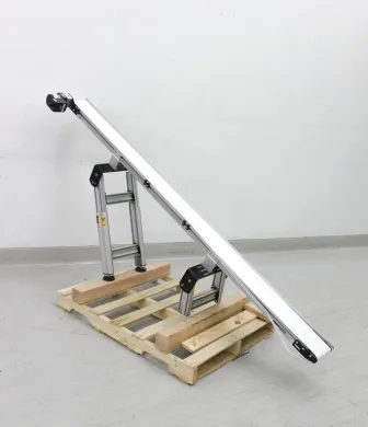 Dorner 2200 Series End Drive Belt Conveyor Model 75009262 120V 50Hz/60Hz Automated System