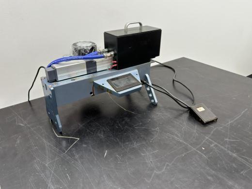 Compact Benchtop UV Light Curing System with Integrated Control and Foot Pedal-cover