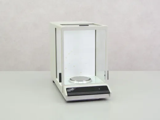 Mettler AE50 Analytical Balance with 0.1 mg Readability and 50 g Capacity