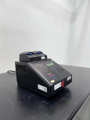 MJ Research PTC-200 Peltier Thermal Cycler-cover