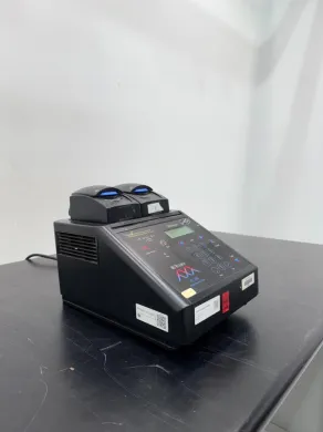 MJ Research PTC-200 Dual-Block Peltier Thermal Cycler with Gradient Function for PCR