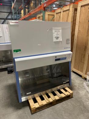 Thermo 1300 Series A2 4' BioSafety Cabinet-cover
