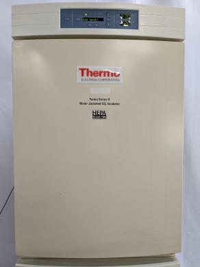 Thermo Forma Series II Water-Jacketed CO2 Incubator Model 3110 (2006)-cover