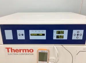Thermo Scientific Napco 8000 Water Jacketed CO2 Incubator for Cell Culture and Tissue Engineering, 7 of 13
