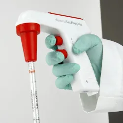 Globe Scientific Diamond SeroFlow Serological Pipette Controller 3385-UK-EU, 8 of 17