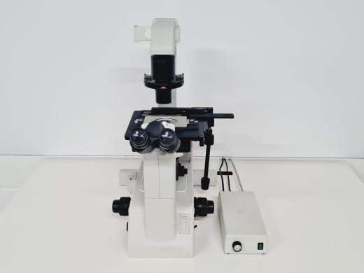 Nikon Eclipse TE200 with Objectives Ph1 10x, Ph2 40x-cover