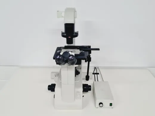 Nikon Eclipse TE200 with Objectives Ph1 10x, Ph2 40x
